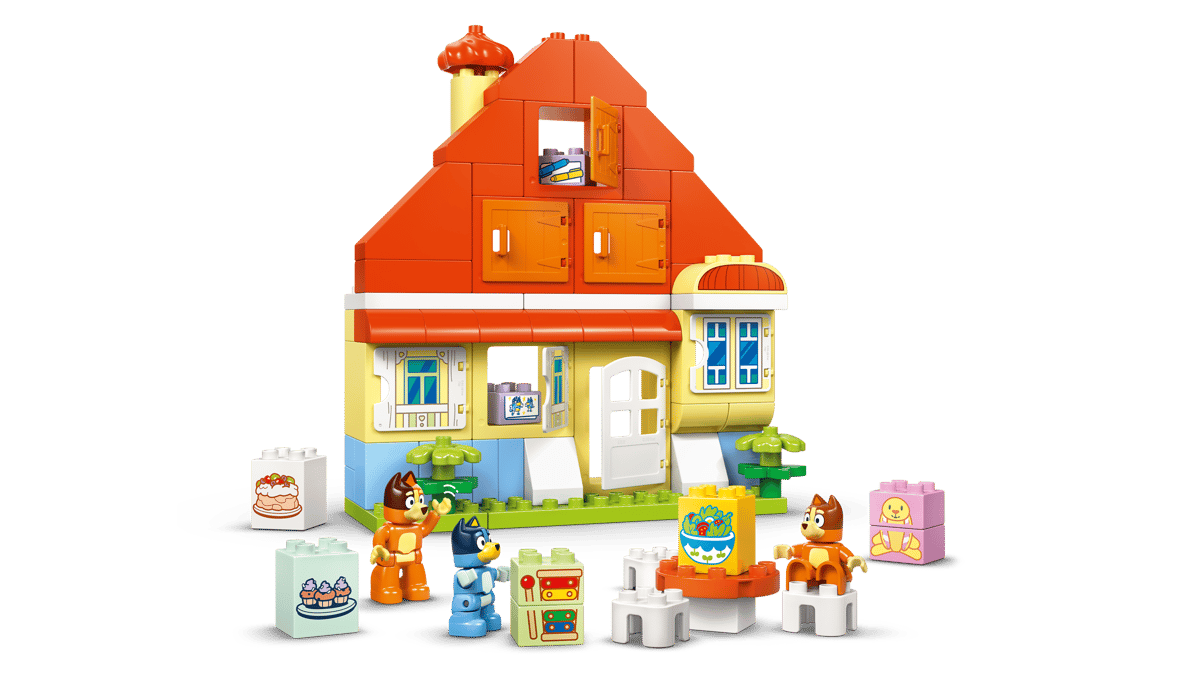 Bluey's Family House with Memory Game - Image 5