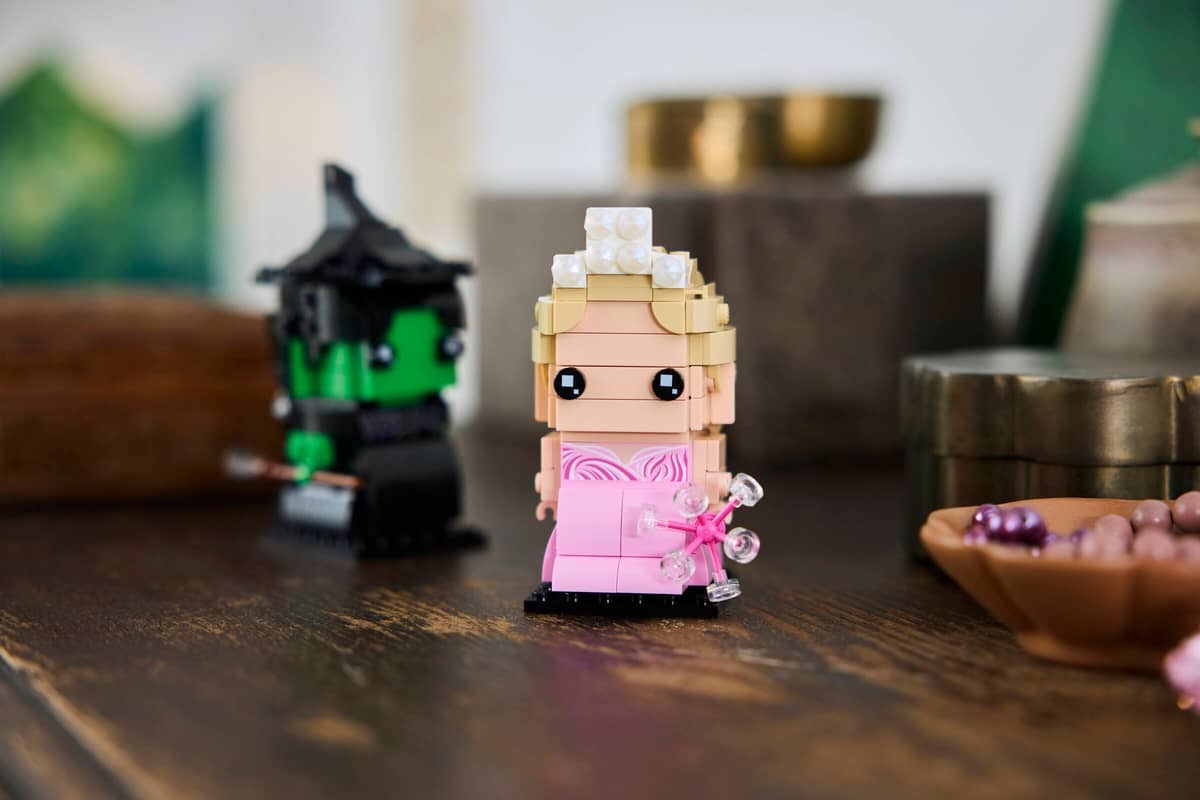 Elphaba & Glinda Figures - Image 6