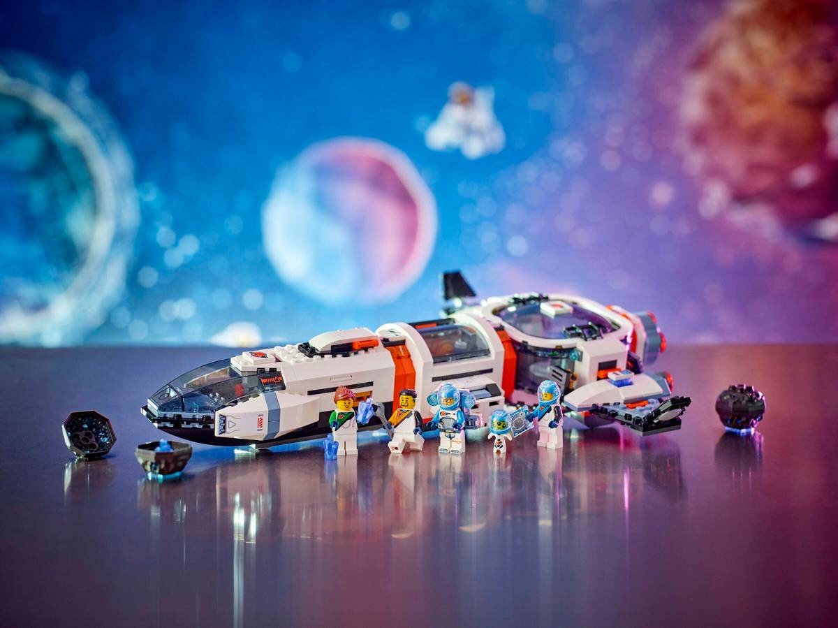Modular Galactic Spaceship - Image 10