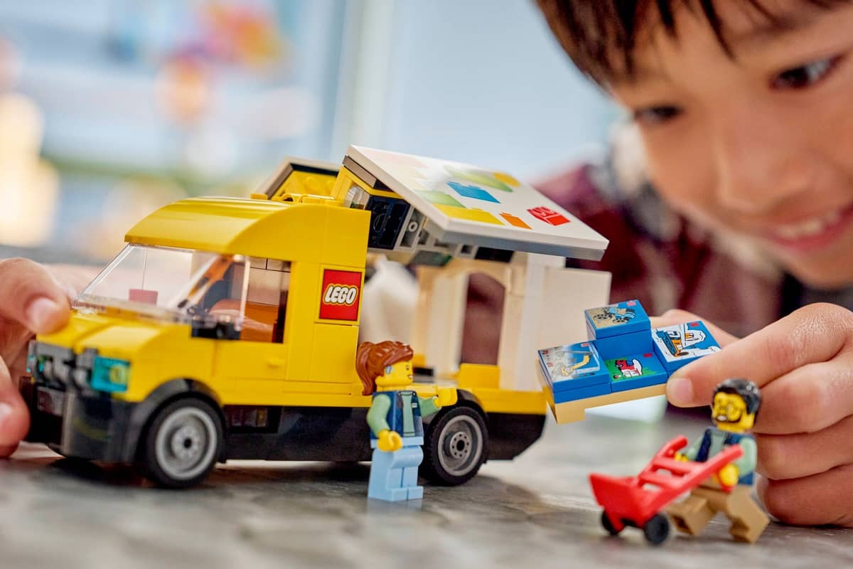 The LEGO® Van - Image 7