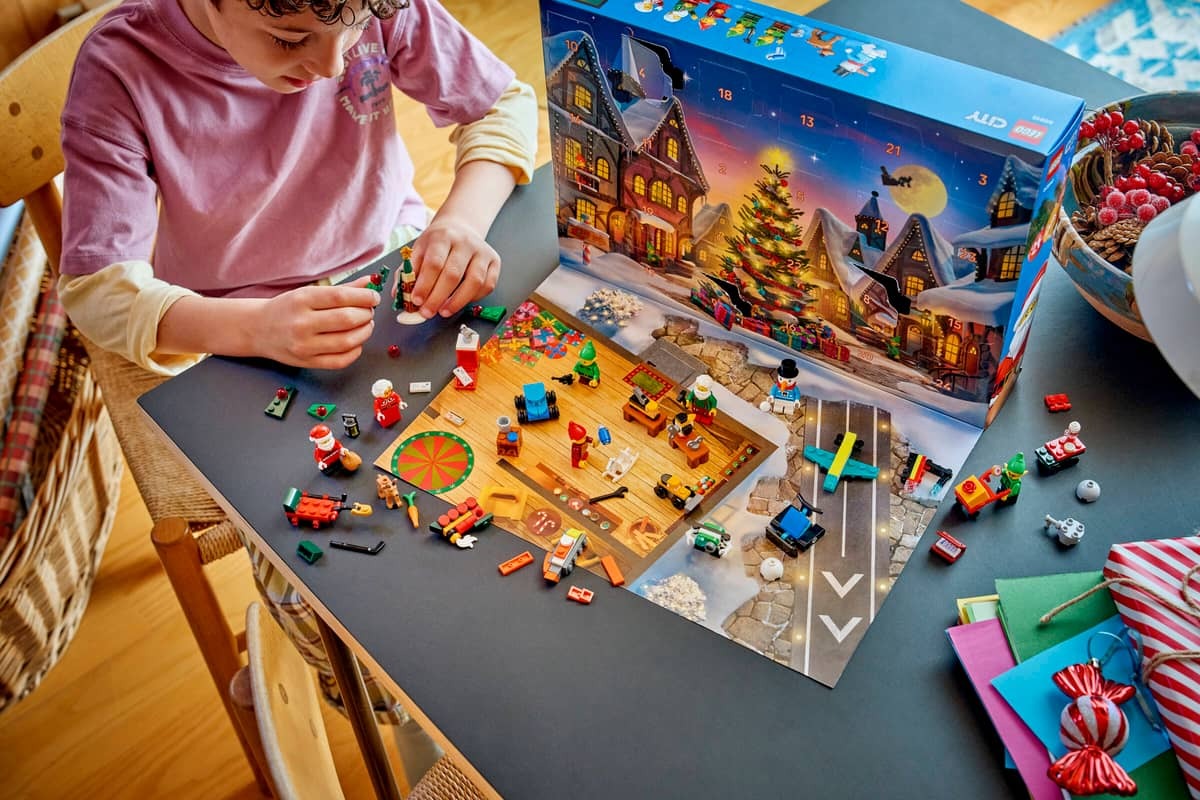 LEGO® City Advent Calendar 2026 - Image 9